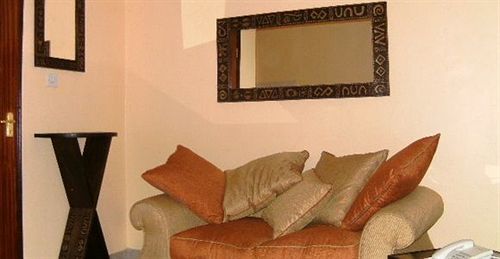 Fahari Guest House ナイロビ エクステリア 写真