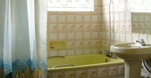Fahari Guest House ナイロビ エクステリア 写真