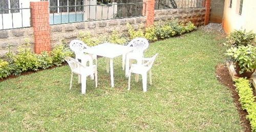 Fahari Guest House ナイロビ エクステリア 写真